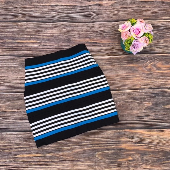 Express Striped Bandage Mini Skirt Size 6 – Black Blue White Bodycon Stretch - Picture 1 of 10